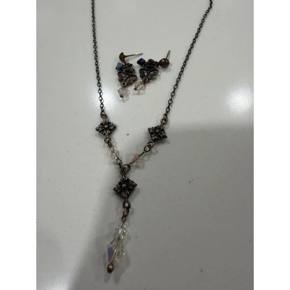 Vintage Flower Iridescent Rhinestone Drop Necklace and Earrings